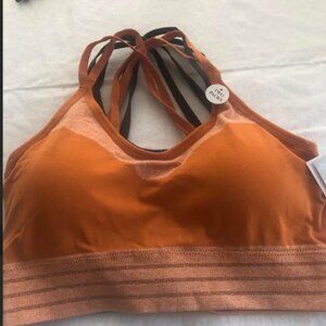 Pro-Fit Seamless Sports Bra - Set of Two Orange and Black NWT Sz  M,